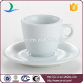 Promoción taza de té de porcelana y platillo caja de embalaje hecha en China